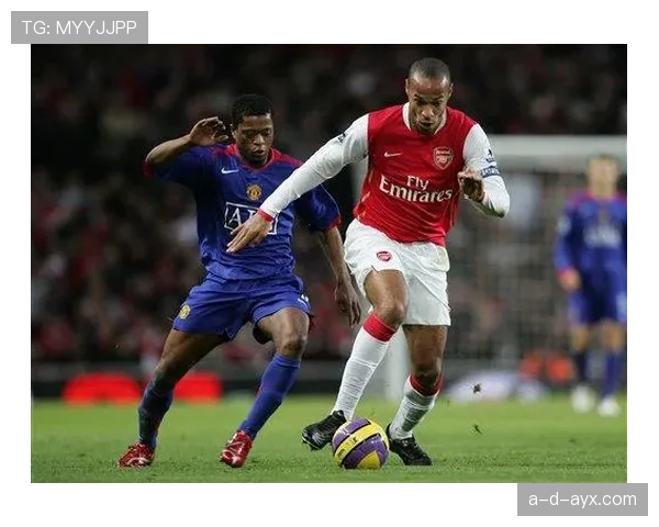 亨利精彩进球助球队逆转，状态回暖引关注