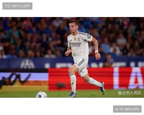 新星崛起：足坛新锐球员潜力与赛场表现引关注