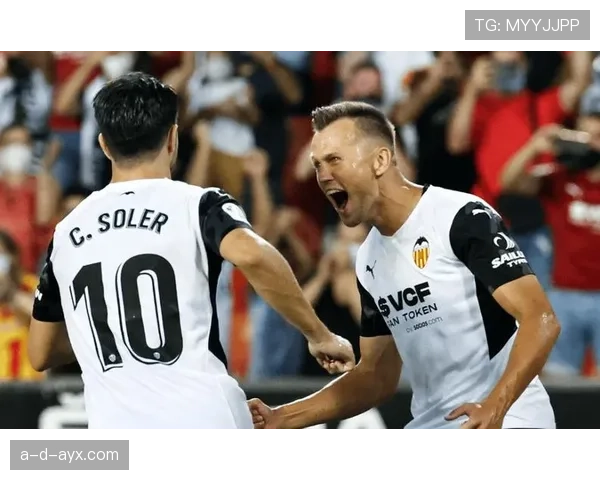 马洛卡关键球员近期表现稳健，助力球队竞争力增强续提升